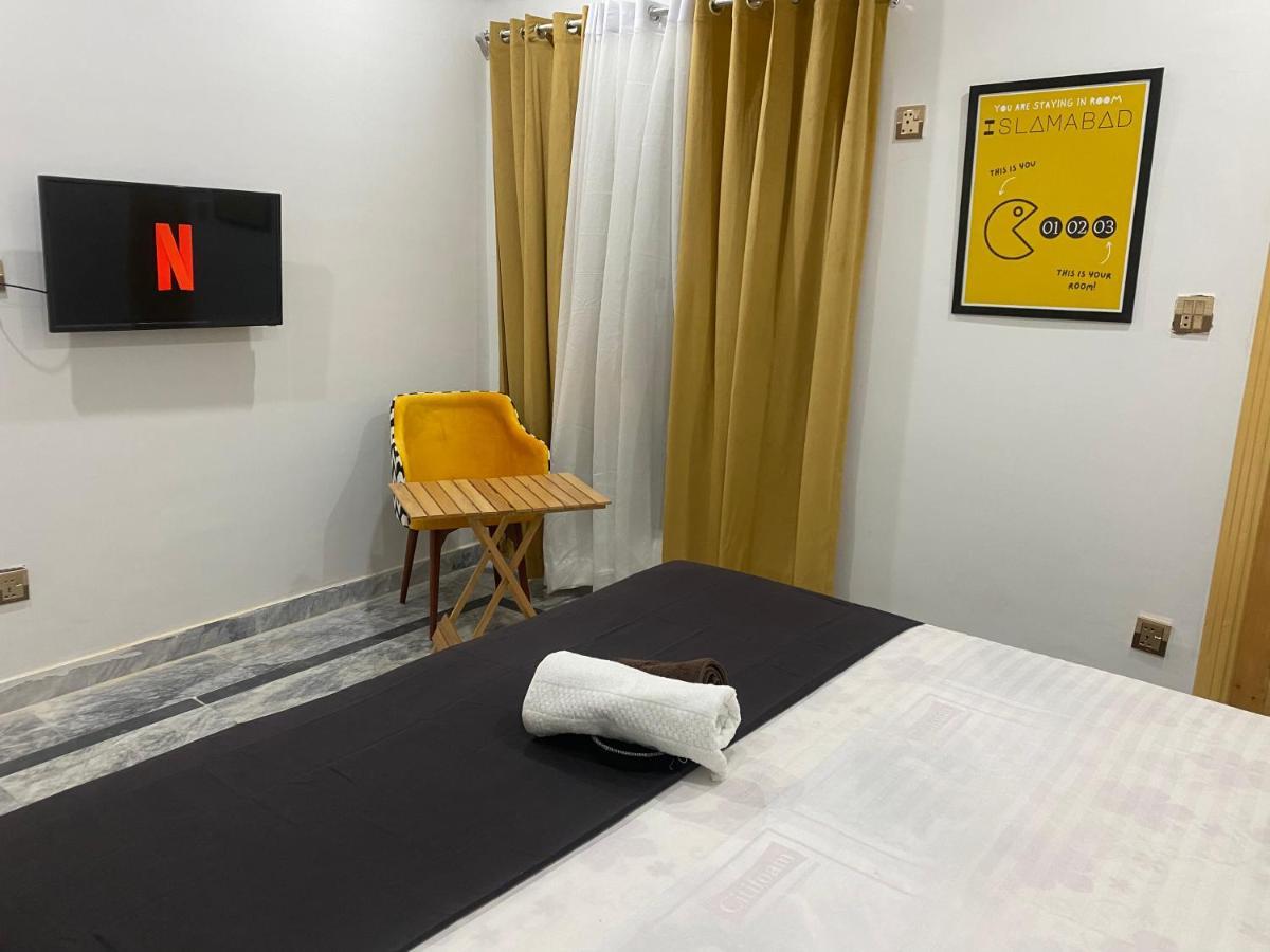 Dastak Hotels Near Airport & Bus Terminal イスラマバード エクステリア 写真